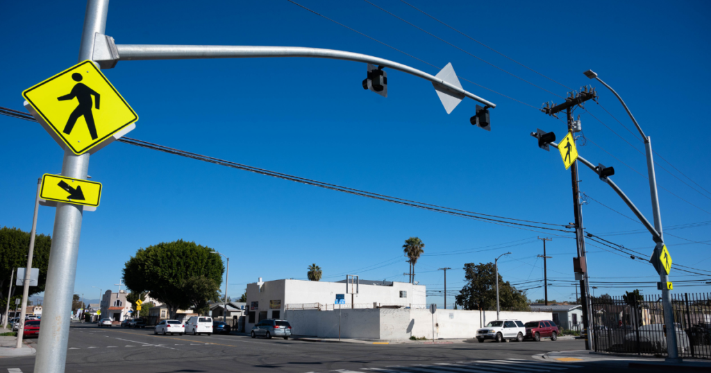 LA County street intersection